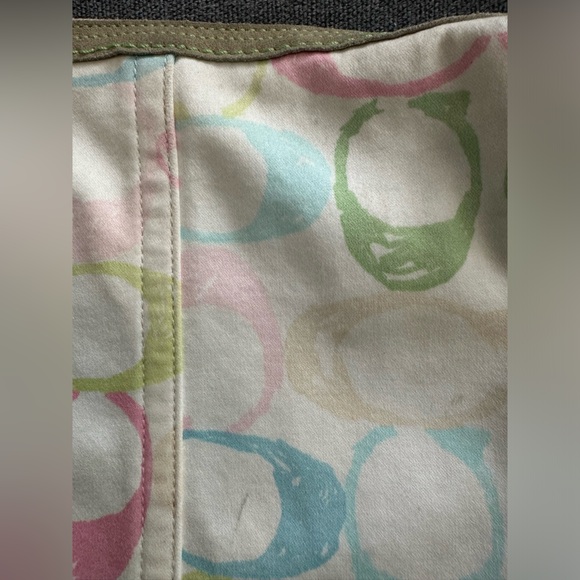 Vintage Coach multi-color Logo shoulder bag - Picture 9 of 13